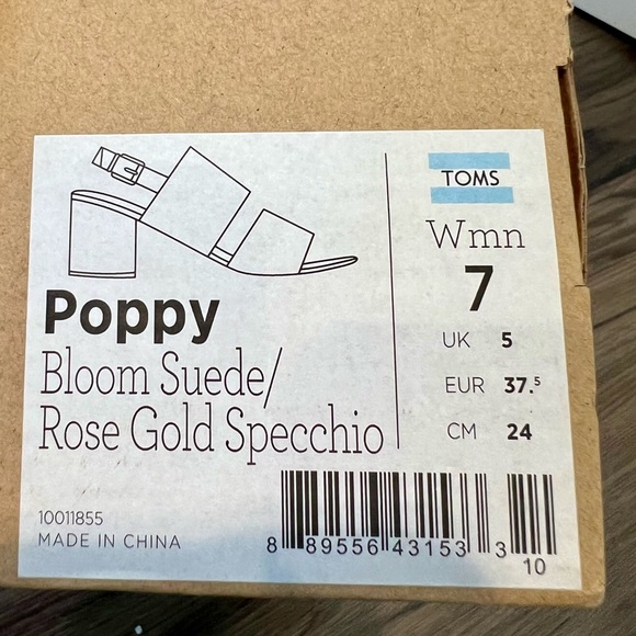 NWT TOMS Sandals, Size 7 - Picture 6 of 6